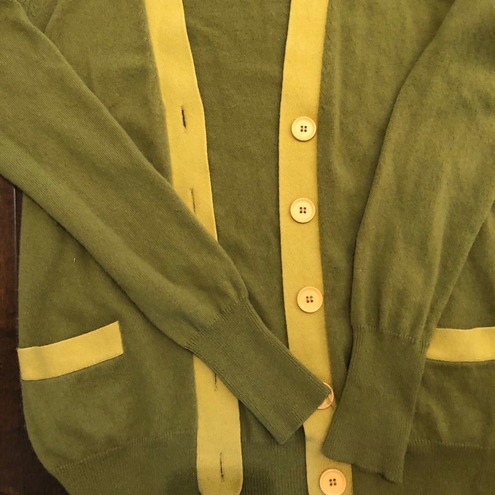 Sakes fifth avenue 100% cashmere cardigan